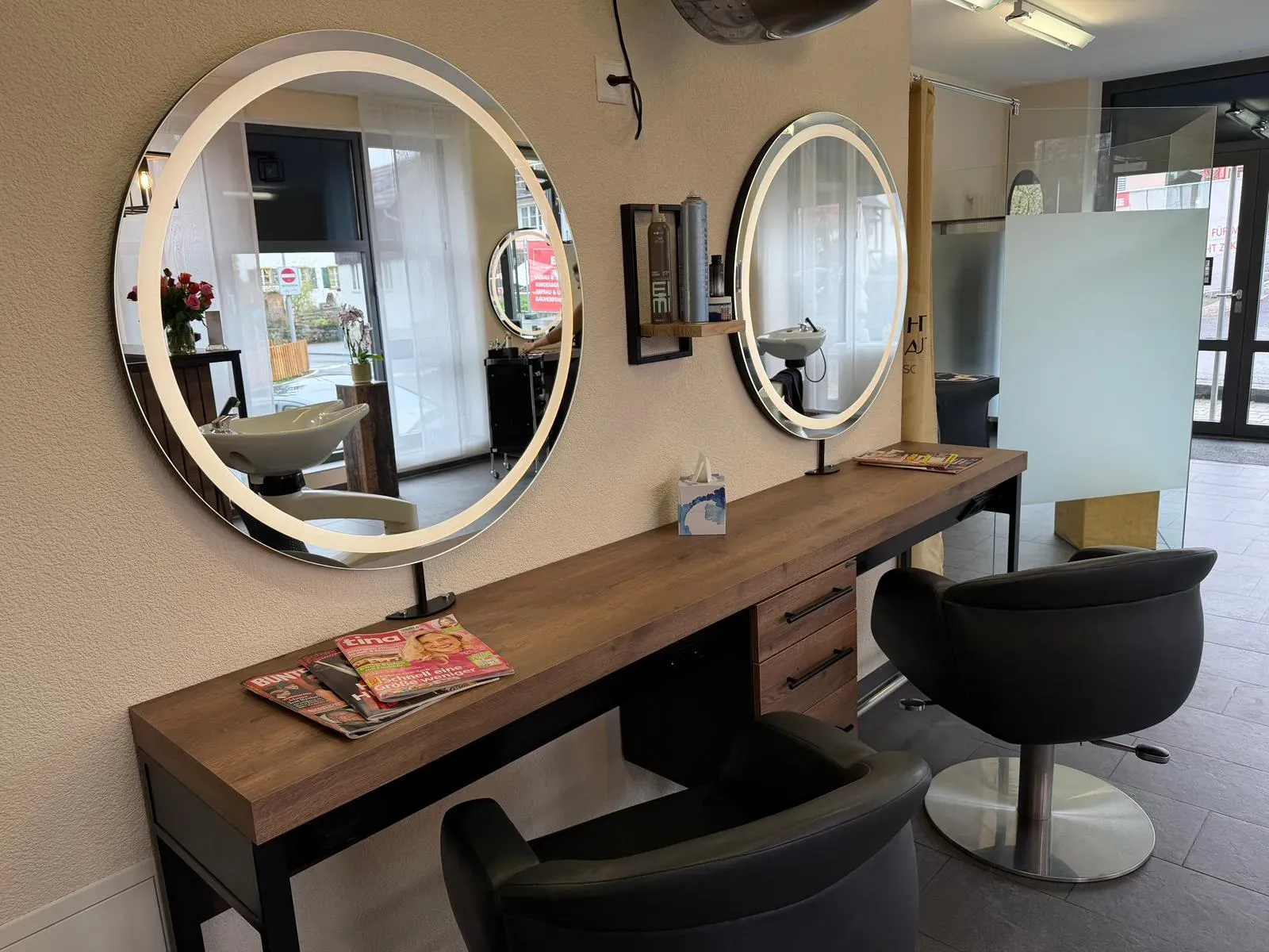 Coiffure Tina & Naildesign