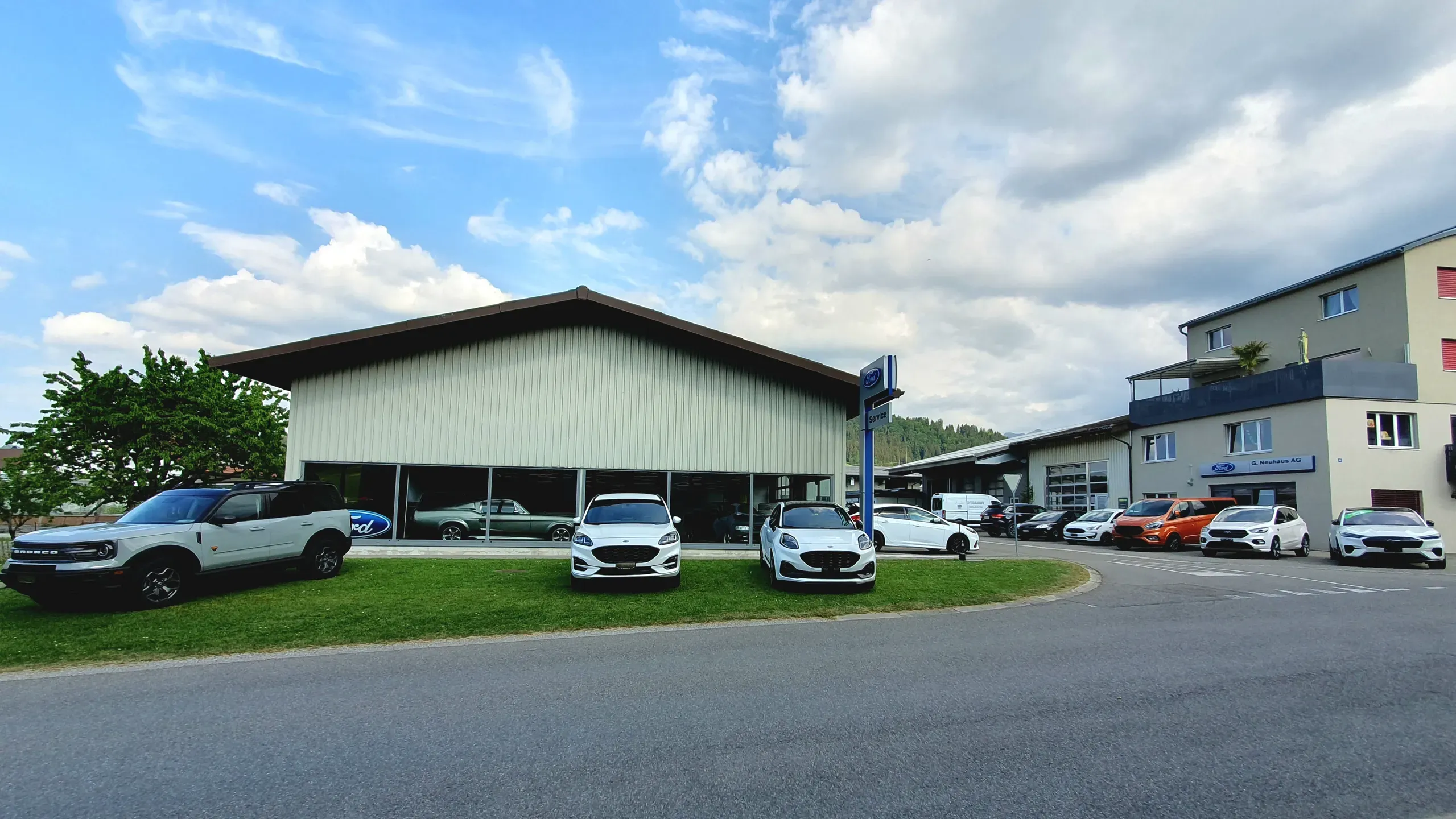 Garage Gilbert Neuhaus AG
