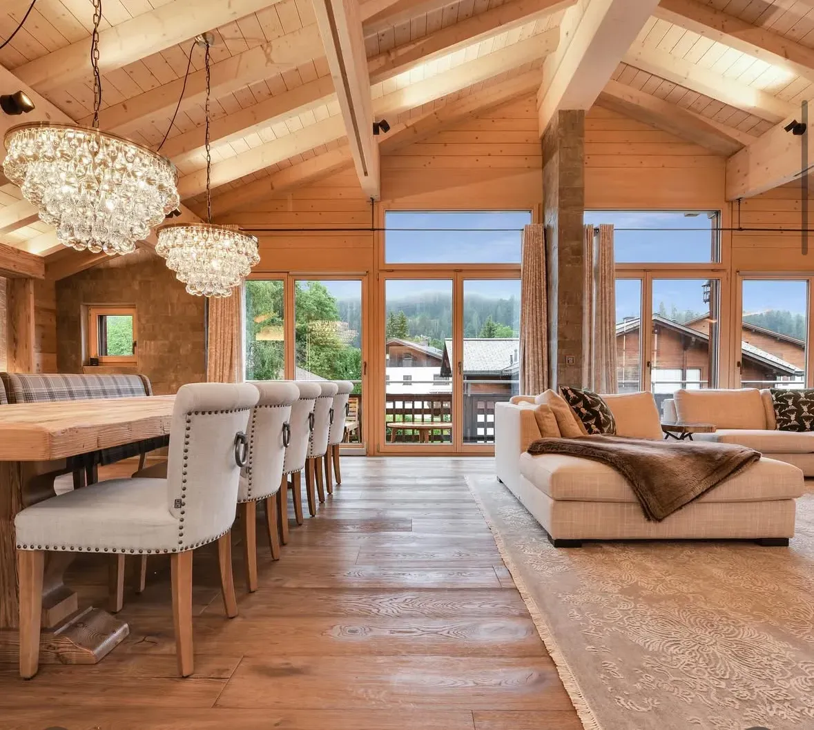 EDELWIIS Interiors