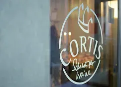 Cortis Schweizer Weine GmbH