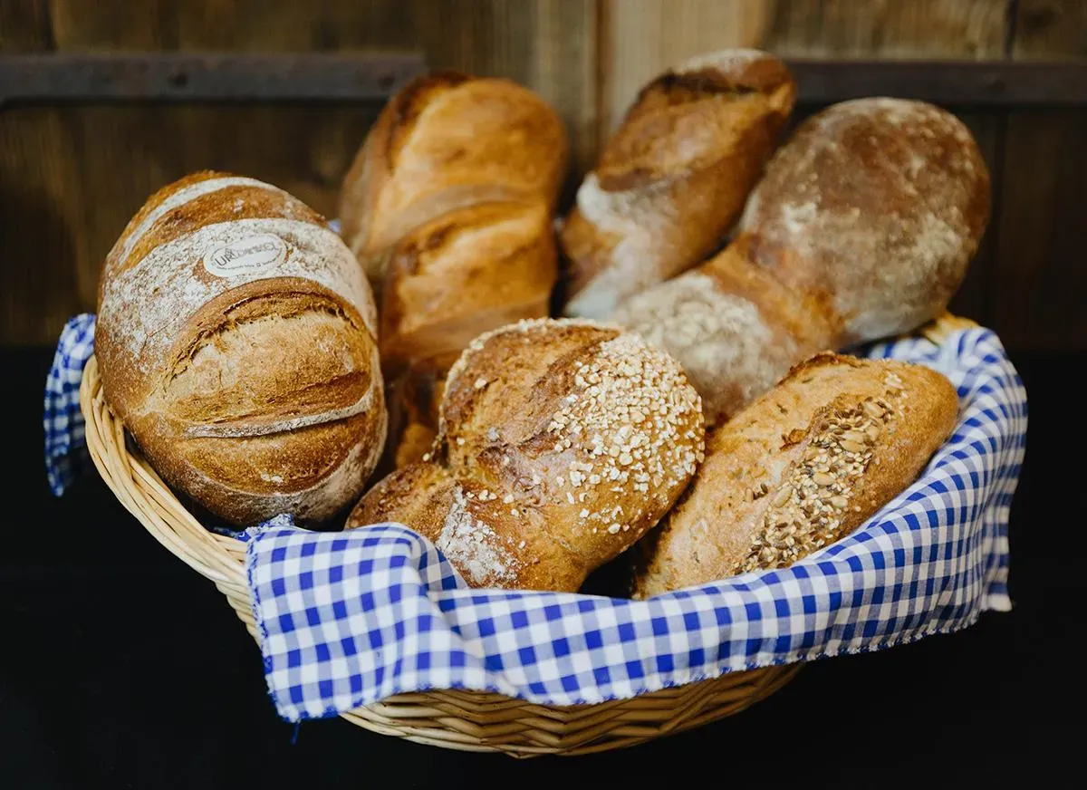 Bäckerei Knöpfel Konditorei-Confiserie-Kaffee