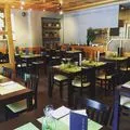 Vee's Bistro